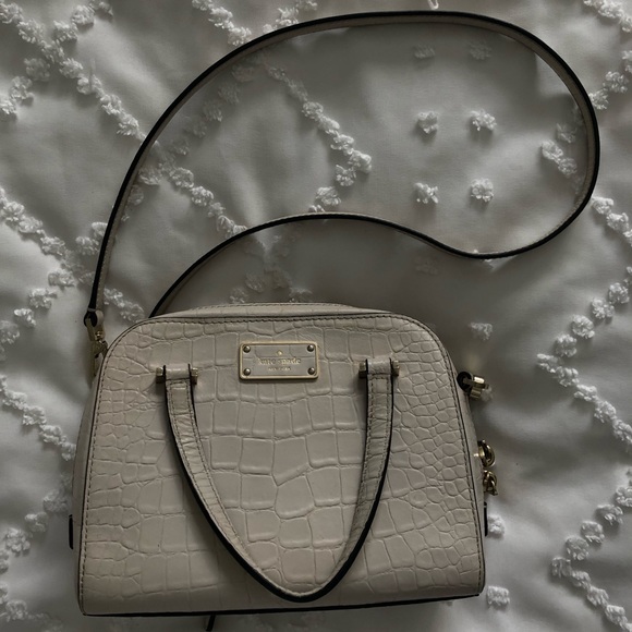 Kate Spade handbag with alligator print & white gold plated hardware - Picture 1 of 5